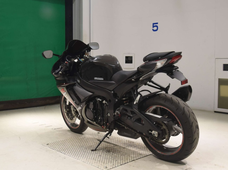 Мотоцикл Suzuki GSX-R600 с пробегом 25250 km