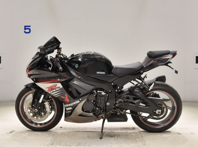 Мотоцикл Suzuki GSX-R600 с пробегом 25250 km