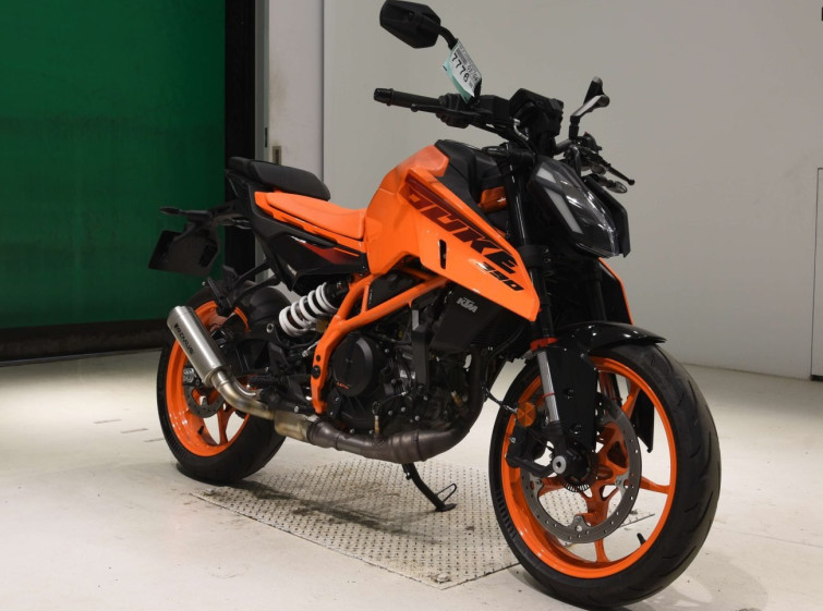 Мотоцикл KTM 390 DUKE с пробегом 1992 km
