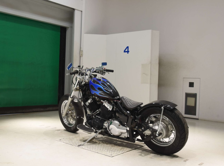 Мотоцикл Yamaha DRAGSTAR XVS400 CLASSIC