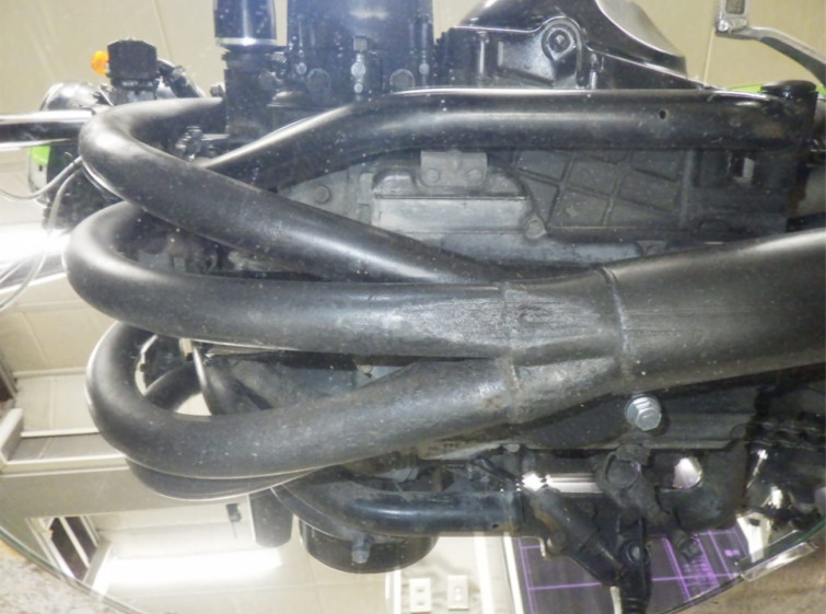 Мотоцикл Kawasaki ZRX400 з пробігом 1136 km