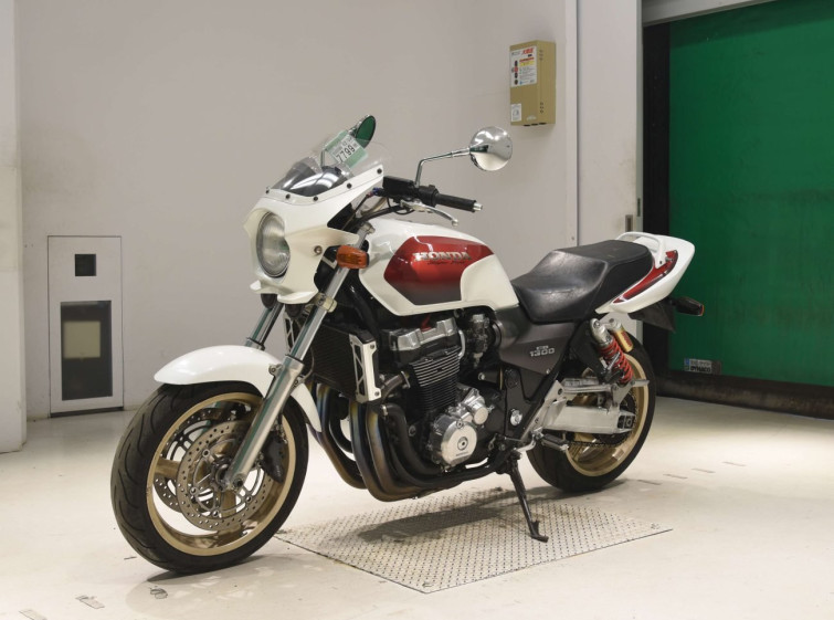 Мотоцикл Honda CB1300SF с пробегом 79614 km