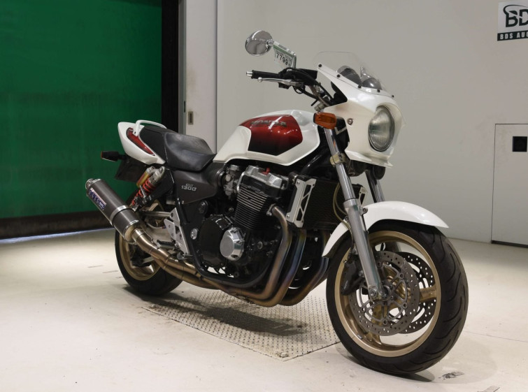 Мотоцикл Honda CB1300SF с пробегом 79614 km