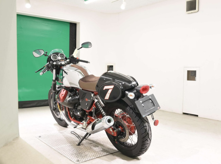 Мотоцикл Moto Guzzi V7 2 RACER з пробігом 1425 km