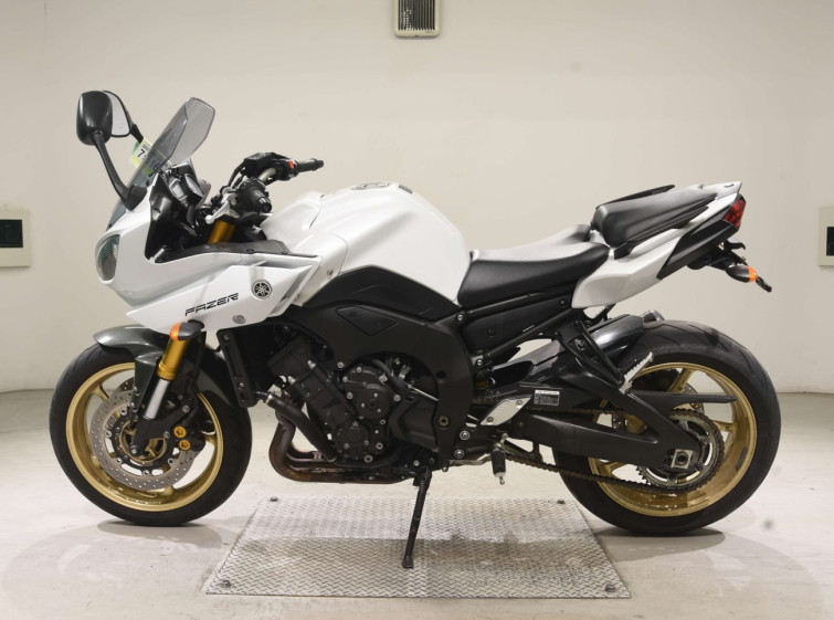 Мотоцикл Yamaha FZ8-S з пробігом 32298 km