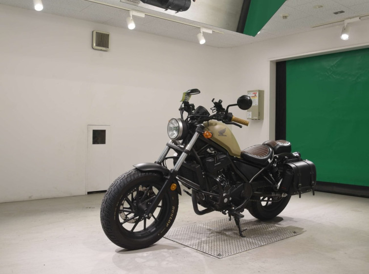 Мотоцикл Honda REBEL CMX250 з пробігом 8263 km