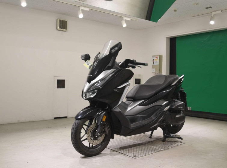 Мотоцикл Honda FORZA с пробегом 27788 km