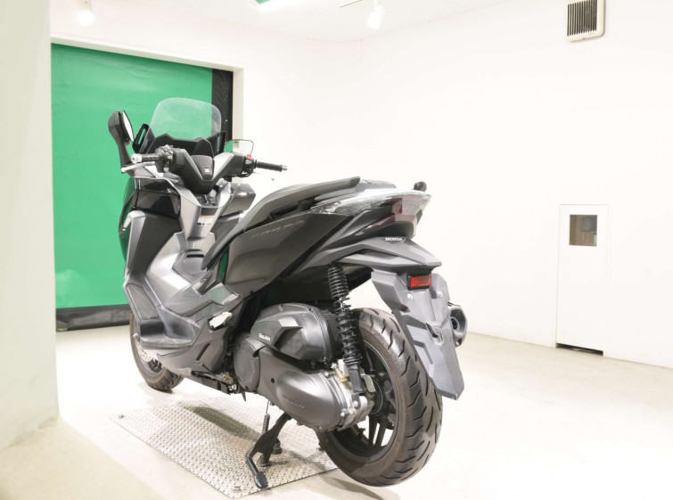 Мотоцикл Honda FORZA с пробегом 27788 km