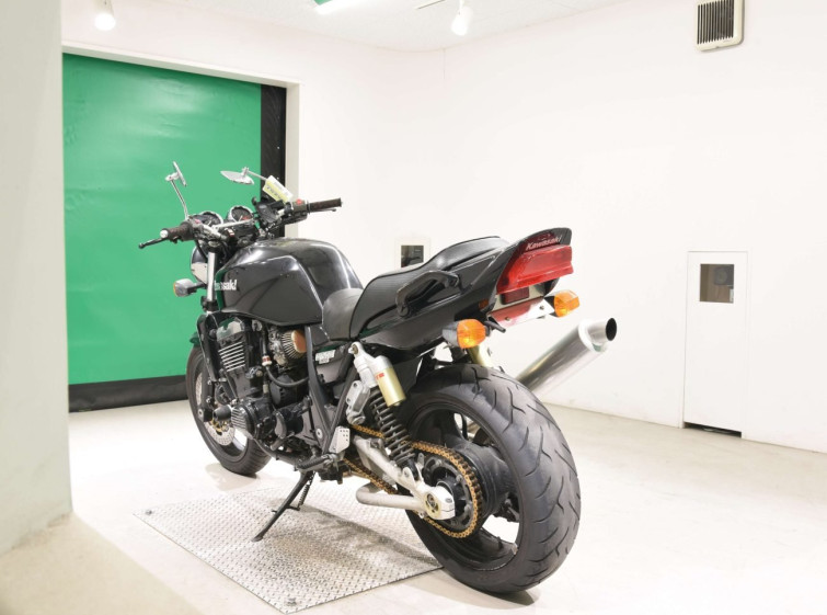 Мотоцикл Kawasaki ZRX1100 с пробегом 28618 km