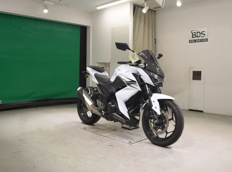 Мотоцикл Kawasaki Z250 з пробігом 34454 km