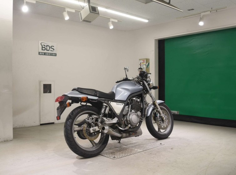 Мотоцикл Yamaha SRX600 з пробігом 50936 km