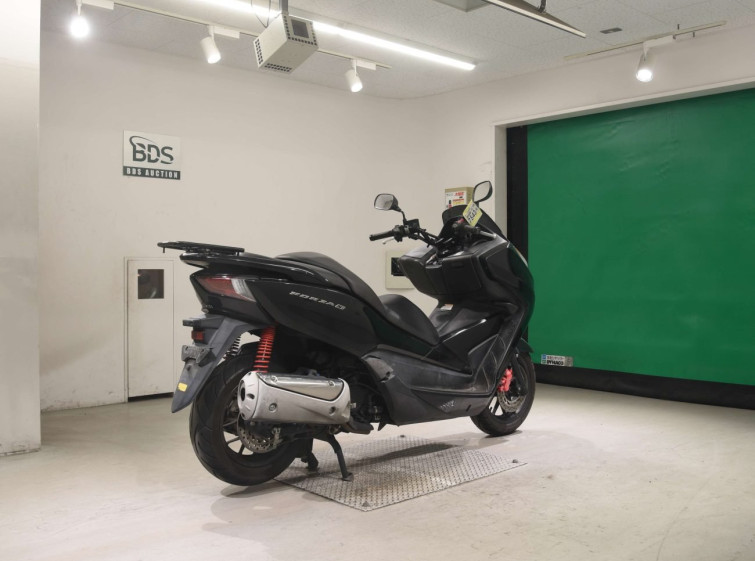 Мотоцикл Honda FORZA SI з пробігом 35569 km