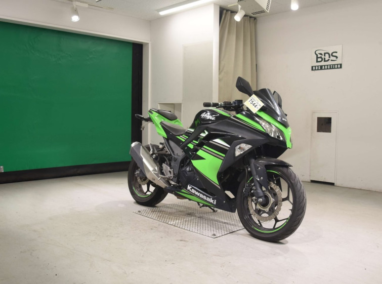 Мотоцикл Kawasaki NINJA250A з пробігом 29978 km