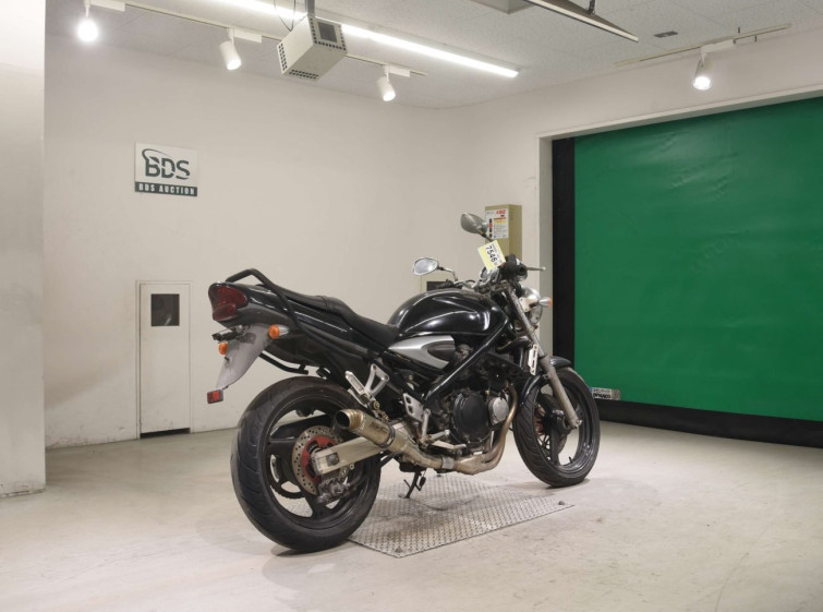 Мотоцикл Suzuki BANDIT250 з пробігом 43854 km