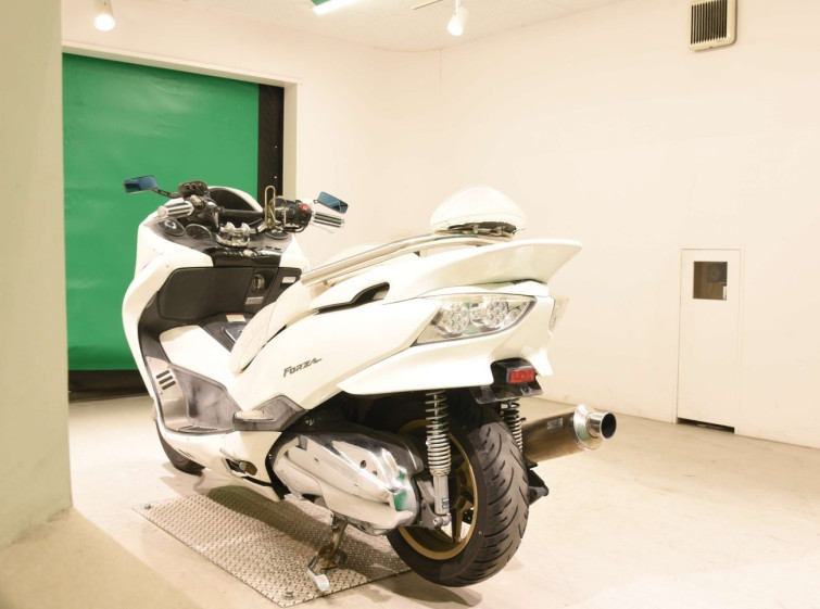 Мотоцикл Honda FORZA ZA з пробігом 30416 km