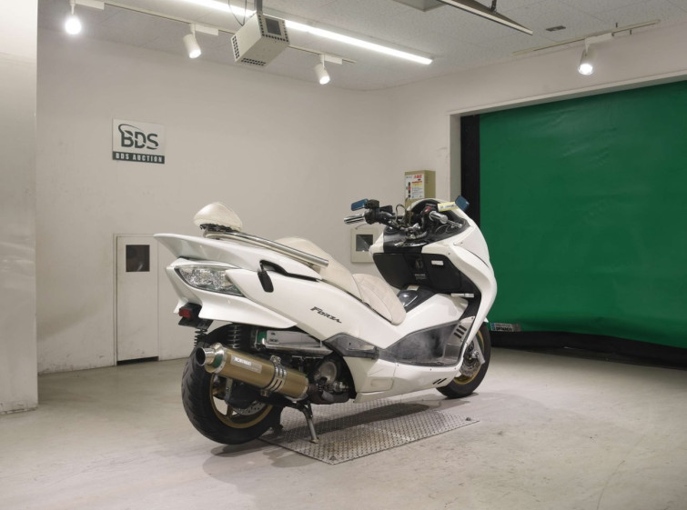 Мотоцикл Honda FORZA ZA з пробігом 30416 km