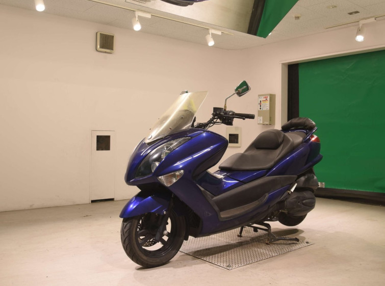 Мотоцикл Yamaha MAJESTY 250 з пробігом 28486 km