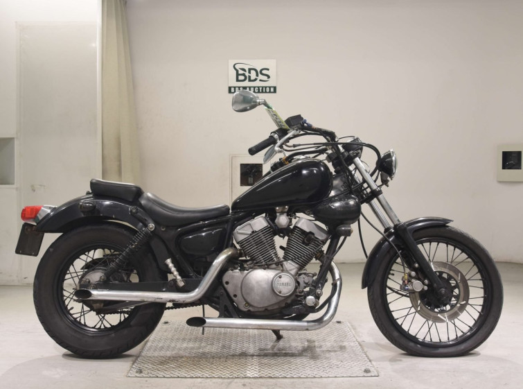Мотоцикл Yamaha VIRAGO XV250 з пробігом 22981 km