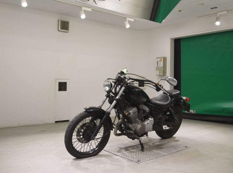 Мотоцикл Yamaha VIRAGO XV250 з пробігом 22981 km