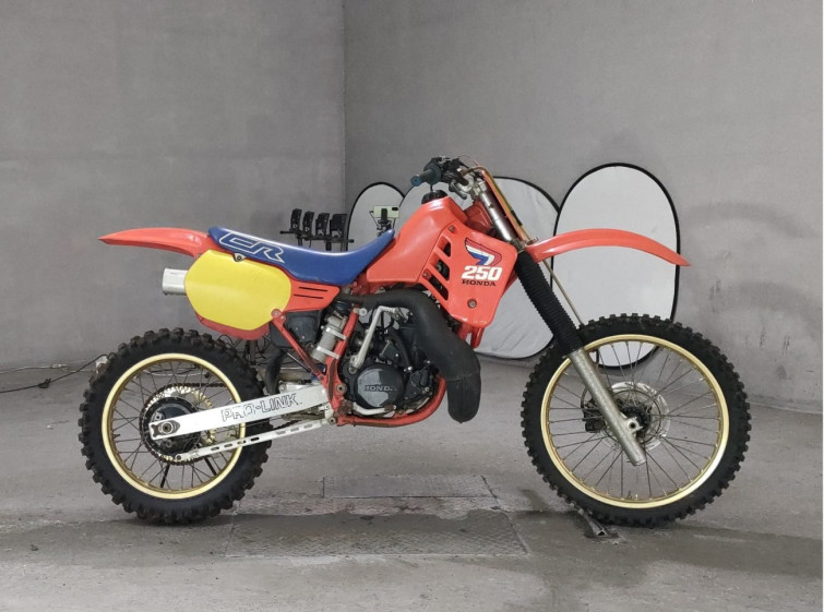 Мотоцикл Honda CR250R