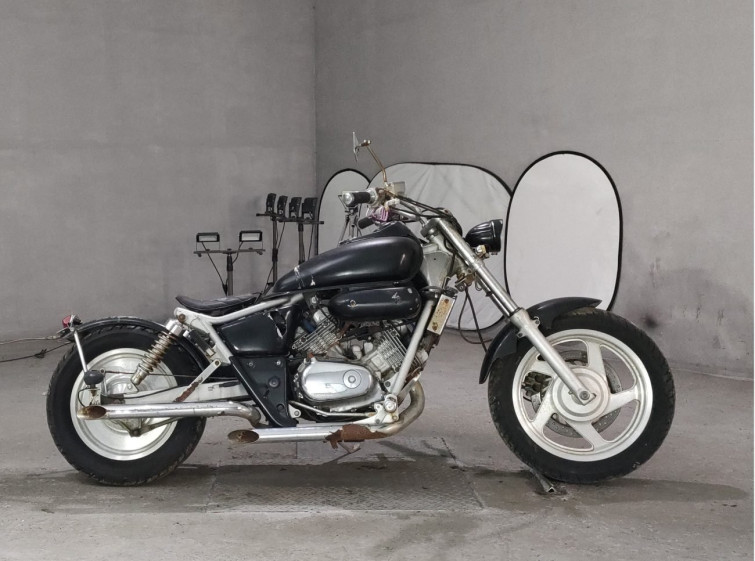 Мотоцикл Honda MAGNA250 з пробігом 48515 km