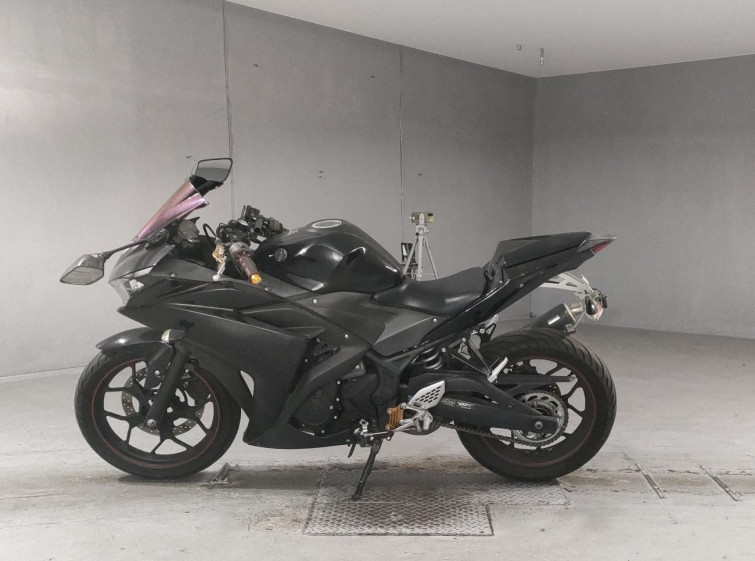 Мотоцикл Yamaha YZF-R25 з пробігом 43727 km