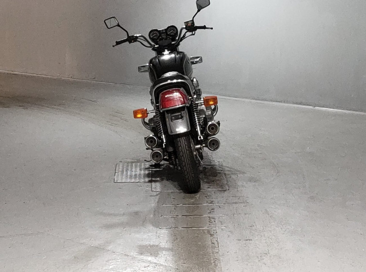 Мотоцикл Honda CB750SFK з пробігом 6824 km