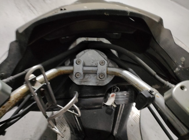 Мотоцикл Yamaha MAXAM250 з пробігом 21590 km