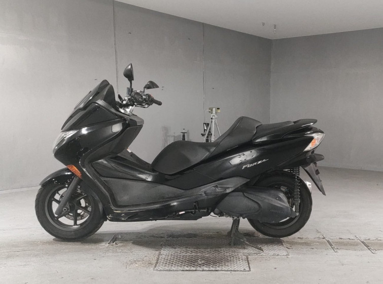 Мотоцикл Honda FORZA Z с пробегом 46528 km
