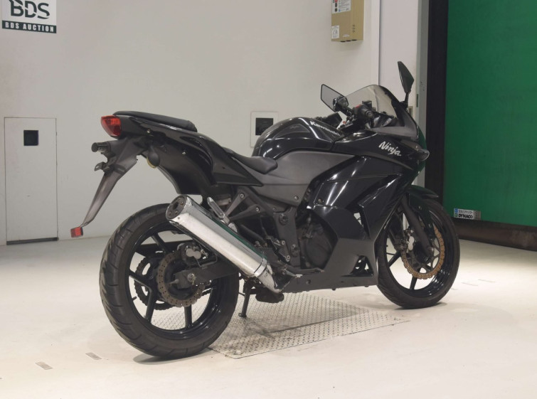 Мотоцикл Kawasaki NINJA250A з пробігом 22146 km