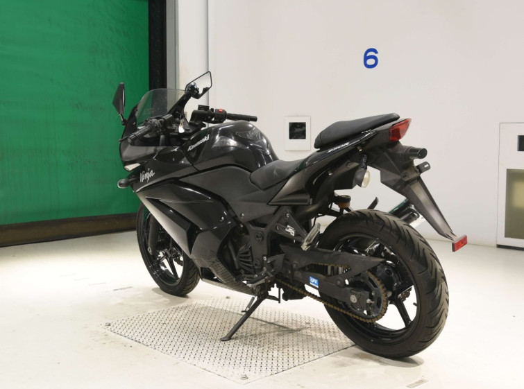 Мотоцикл Kawasaki NINJA250A з пробігом 22146 km