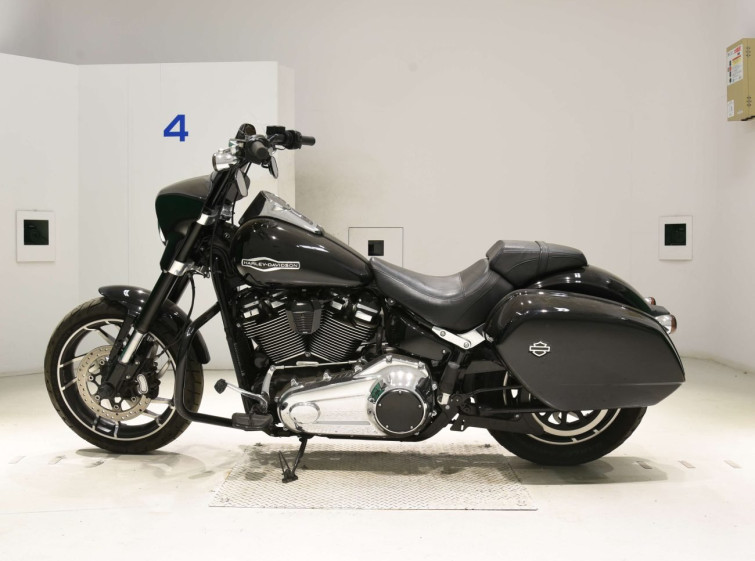 Мотоцикл HD SPORT GLIDE FLSB1750 з пробігом 30300 km