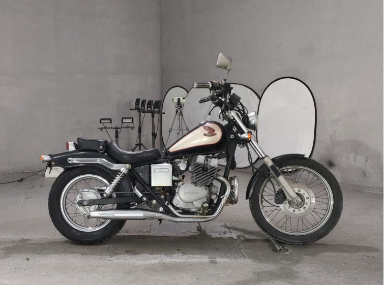 Мотоцикл Honda REBEL CMX250 з пробігом 17966 km