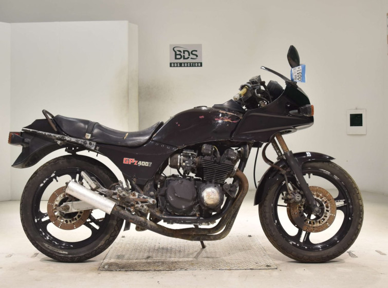 Мотоцикл Kawasaki GPZ400F с пробегом 9254 km