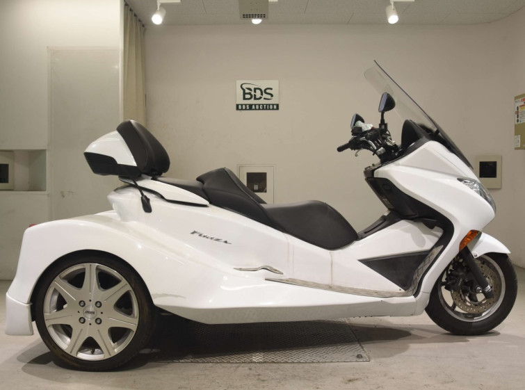 Мотоцикл Honda FORZA Z с пробегом 19207 km