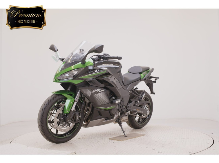 Мотоцикл Kawasaki ninja 1000 sx з пробігом 958 km