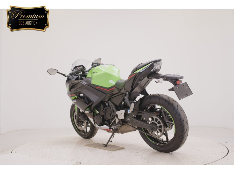 Мотоцикл Kawasaki NINJA650A з пробігом 5683 km
