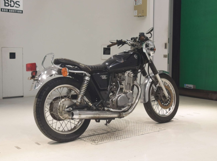 Мотоцикл Yamaha SR400 с пробегом 29246 km