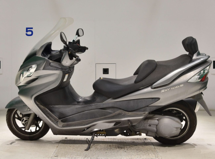 Мотоцикл Suzuki SKYWAVE 250S з пробігом 17409 km