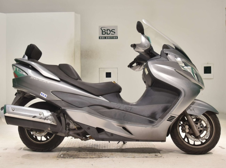 Мотоцикл Suzuki SKYWAVE 250S з пробігом 17409 km