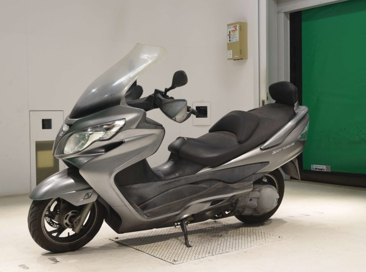 Мотоцикл Suzuki SKYWAVE 250S з пробігом 17409 km