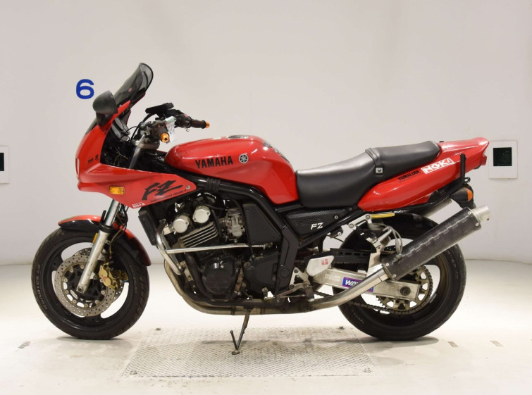 Мотоцикл Yamaha FZ400 з пробігом 45102 km