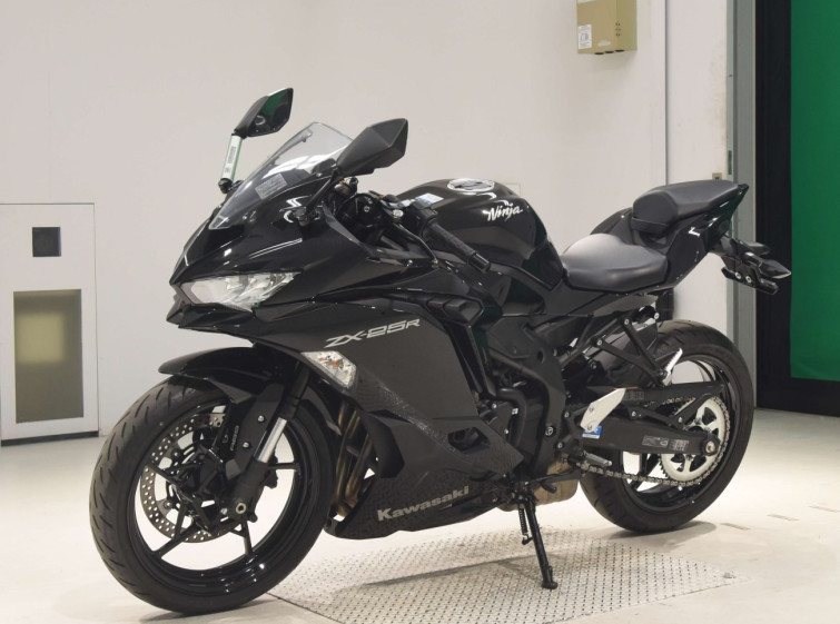 Мотоцикл Kawasaki NINJA ZX-25R с пробегом 5496 km