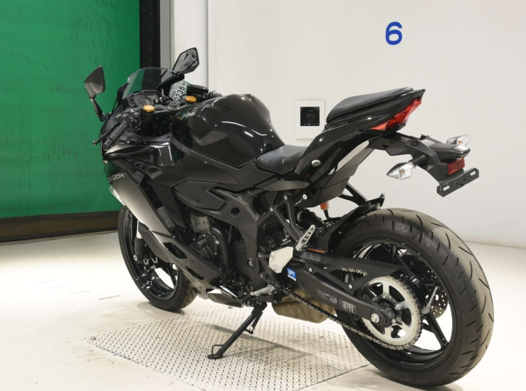 Мотоцикл Kawasaki NINJA ZX-25R с пробегом 5496 km