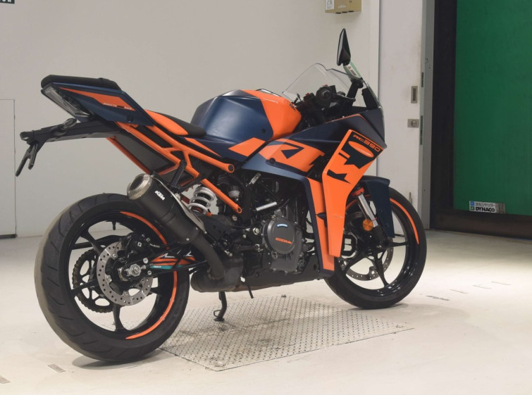 Мотоцикл KTM RC 390 з пробігом 15016 km