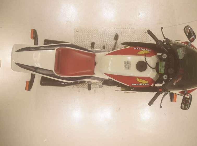 Мотоцикл Honda CB1100R с пробегом 21815 km