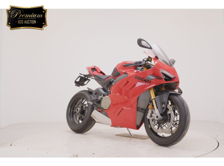 Мотоцикл Ducati PANIGALE V4S з пробігом 466 km