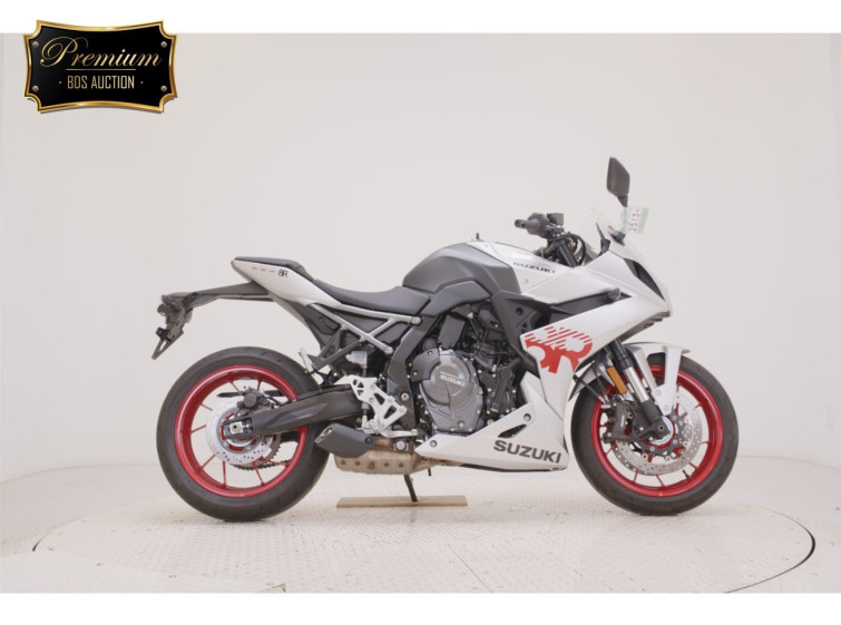 Мотоцикл Suzuki GSX-8R с пробегом 1199 km