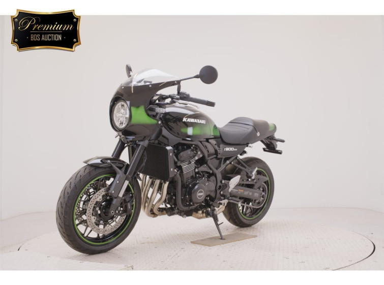 Мотоцикл Kawasaki Z900RS CAFE з пробігом 141 km