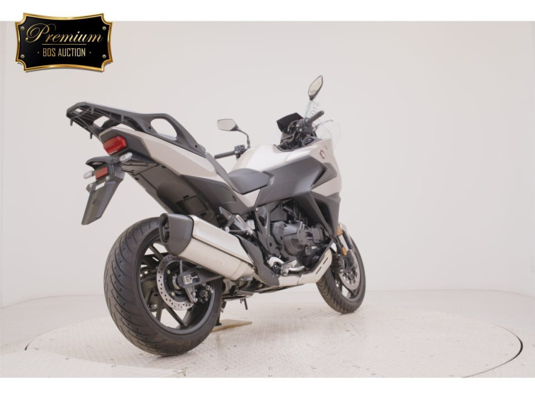 Мотоцикл Honda NT1100 з пробігом 31 km